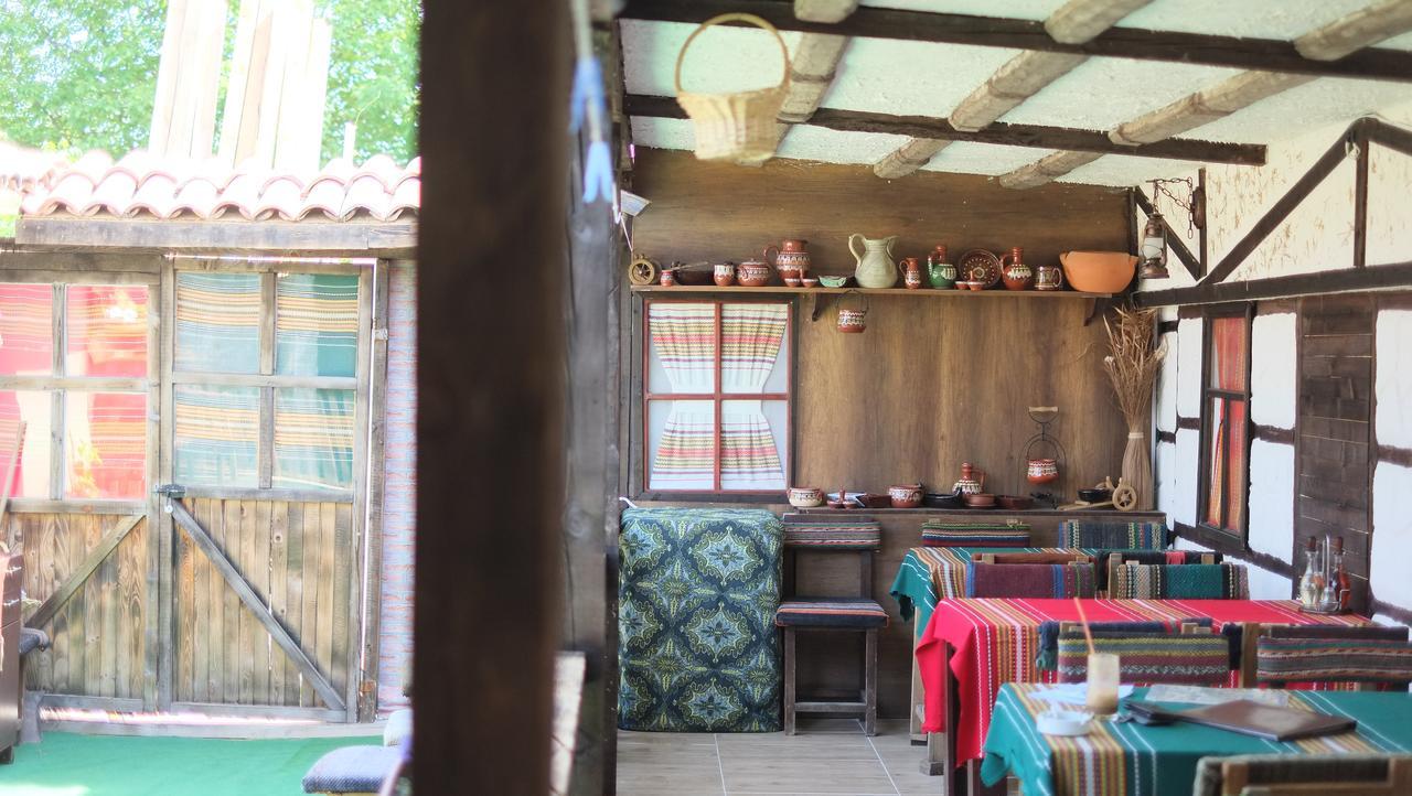 The Monastery Guest House Koshov Ngoại thất bức ảnh